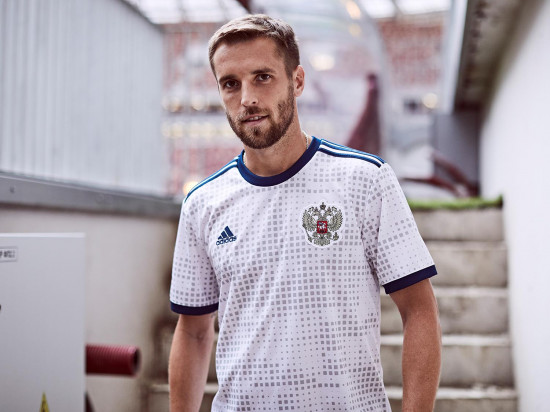 Maglia away Russia.jpg